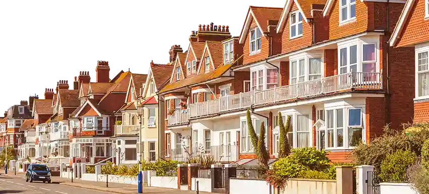  Buying A House in the UK as an NRI